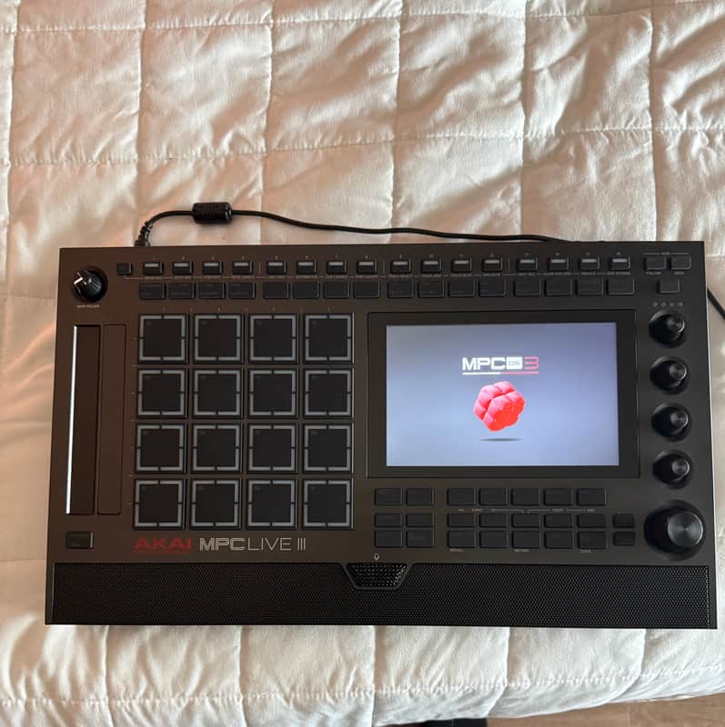 Akai MPC Live III Standalone Sampler / Sequencer 2025 - Present - Black image 1