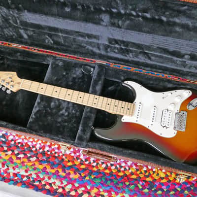 2008 Fender American Standard Stratocaster HSS - Like New image 2