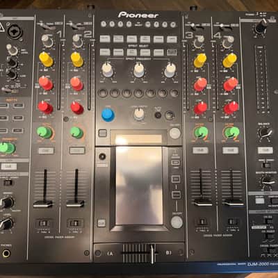 Pioneer DJM-2000NXS 4-channel Linkable DJ Mixer 2010s - Black image 2