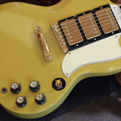 Case Queen! 1991 Gibson Les Paul Custom SG Limited 30th Anniversary 3 Pickups Electric Guitar TV Yellow + OHSC image 6