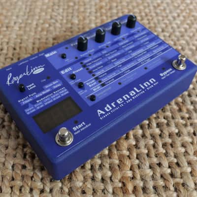 Roger Linn Adrenalinn mk 1 Guitar Effects Processor - Blue image 4