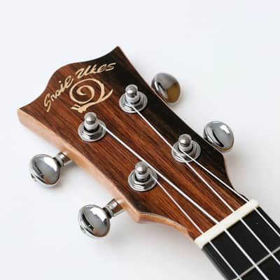Snail UKC-458E Mahogany Concert Ukulele image 3