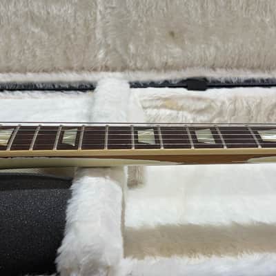 Like new!!!   Gibson Custom 1964 Firebird V Johnny Winter 2021 Polaris White - 125 of 125 image 11