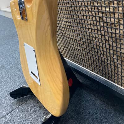 1995 Fender Strat Plus Deluxe with Maple Fretboard - Natural image 9