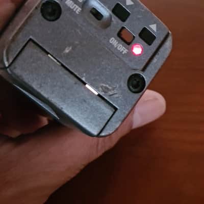 Sennheiser Sennheiser SKP 100 Plug-On Transmitter UHF XLR mit Display 823–865 MHz image 9