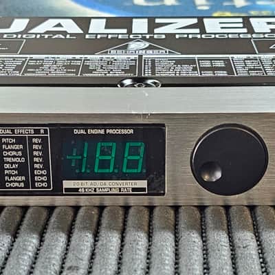 Behringer Virtualizer Pro DSP2024P 24-Bit Multi-Engine Effects