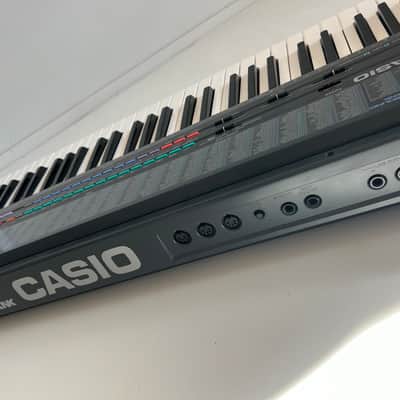 Casio CT-650 PCM ToneBank Keyboard working image 8