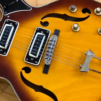 1960s Univox 335 Semi-Hollow Body Vintage 3 Tone Burst Electric Guitar MIJ Padded Case image 6