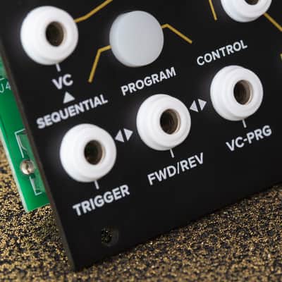 Tiptop Audio Z-DSP NS Voltage Controlled Signal Processor - Black image 7