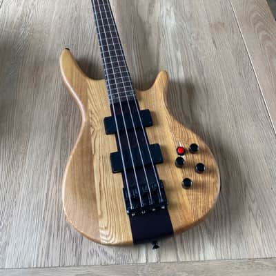Rocktile 4 String Passive Bass Guitat image 1