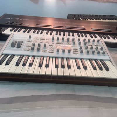 Access Virus TI2 Polar 37-Key Digital Synthesizer