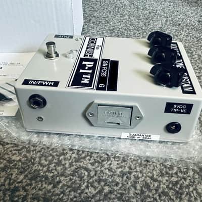 Pete Cornish P-1 Grey Series - Fuzz / Distortion / Muff Pedal image 3