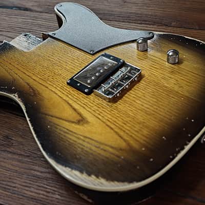 Freakaster Telecaster Custom Relic Body Lake Placid Blue Over