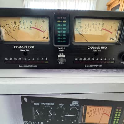 ART Pro VLA II 2-Channel Vactrol Compressor 2009 - Present - Black image 2