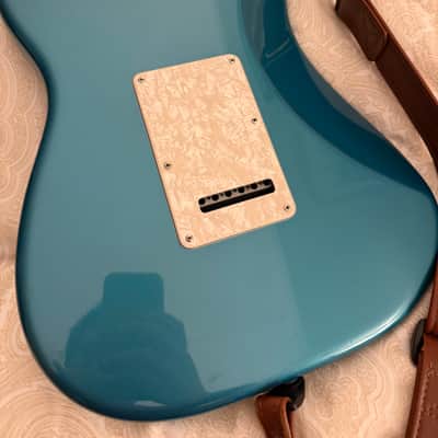 Fender 2018 Elite Stratocaster Ebony finger board 2018 - Ocean turquoise metallic image 4