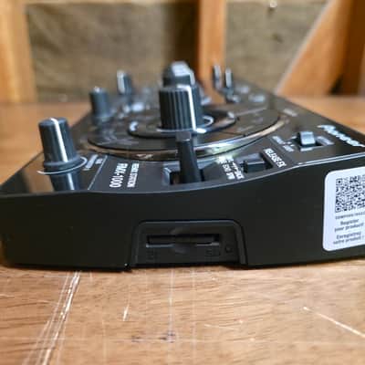 Pioneer RMX-1000 Professional Performance DJ effector & sampler - Black image 7