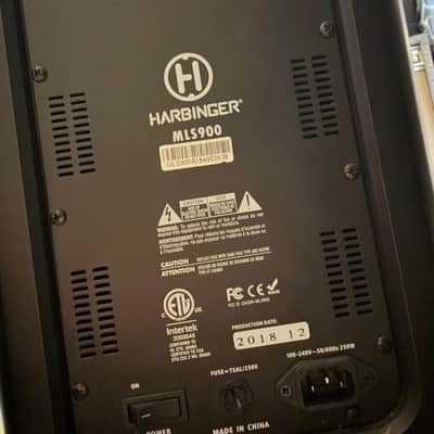 HARBINGER MLS900 250 Column Speaker with EQ (Used) image 4