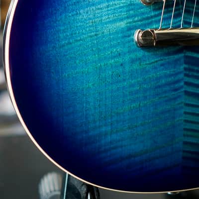 Gibson Les Paul Traditional Blueberry Burst Reverse Chevron Top 2018 image 5