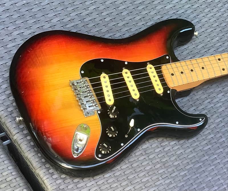 H H artist custom strat  /  vintage 70’s stratocaster made in japan / CBS headstock and 3 screws neck plate / Tokai  ? image 1