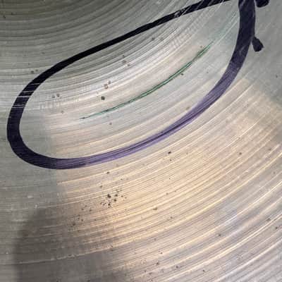 Zildjian - 18" A Crash Cymbal (Cracked) 1350g 1960s - Natural image 14