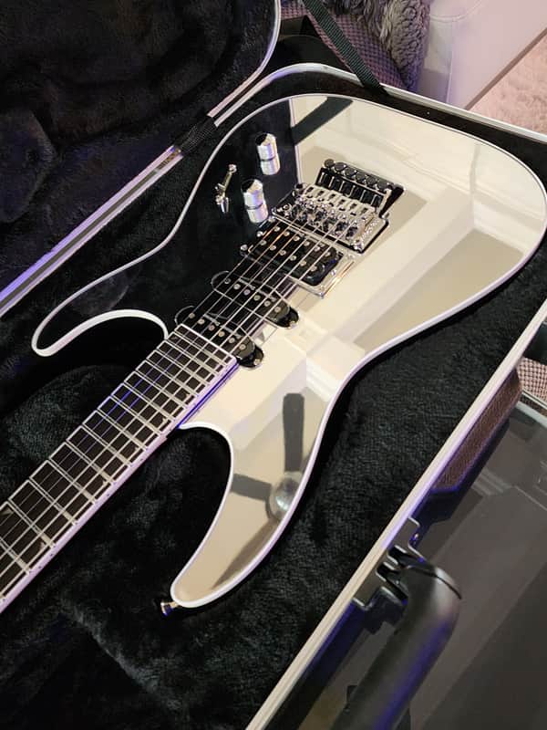 Jackson Pro Series SL3R Soloist 2021 - Present - Mirror image 1