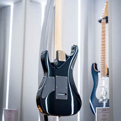 Suhr Standard Thin Burst LE Trans Purple, Roasted Alder, Quilt Maple, IRW, Gold Hardware HH image 9