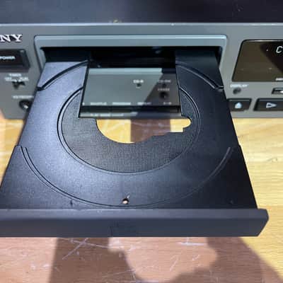 Sony CDR-W33 Professional CD Recorder / Player, OME Remote Control, Working condition. image 3