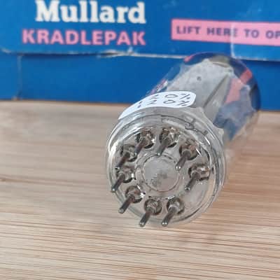 Very rare 1971 NOS NIB La Radiotechnique EZ80 6v4 MULLARD label super strong perfect balanced best rectifier for Vox AC4 image 12