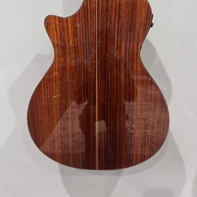 Taylor 712CE 2001 - Gloss image 5