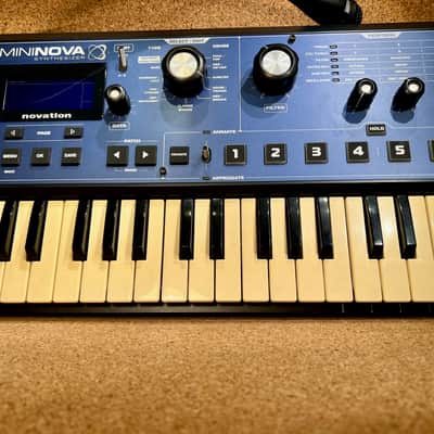 Novation MiniNova 37-Key 18-Voice Synthesizer – With Bag – Warranty image 4