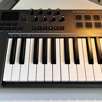 Nektar Impact LX25+ USB MIDI Keyboard Controller 2016 - 2021 - Black image 1