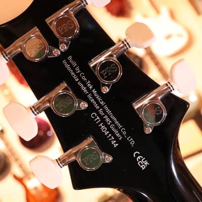 PRS SE Custom 24 Quilt Electric Guitar - Teal Black 1744 image 13
