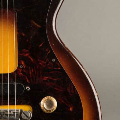 Epiphone Olympic 3/4 (Melody Maker) 1962, Sunburst image 3
