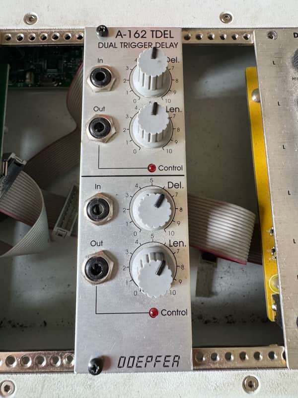 Doepfer A-162 TDEL Dual Trigger Delay