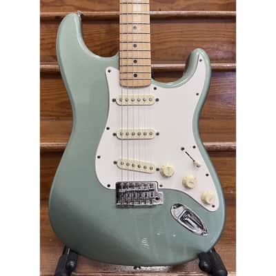 SECONDHAND Fender 2001 Standard Stratocaster, Made in Mexico - Sage Green Metallic image 1