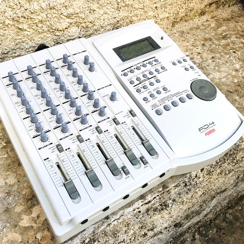 Fostex FD-4 Digital Multitracker Recorder w/ Box and Accessories