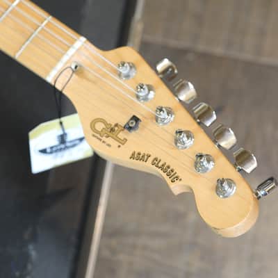 1993 G&L ASAT Classic USA Electric Guitar Trans Green + OHSC image 11