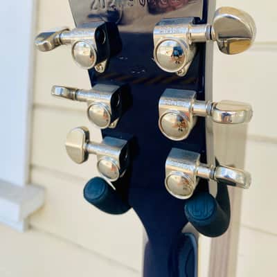 GIBSON LES PAUL CLASSIC ELECTRIC GUITAR DEEP PURPLE FINISH - 2023 image 9