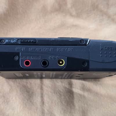 Sharp MD-M20 NO POWER portable minidisc player recorder Late | Reverb