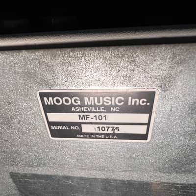 Moog MF-101 Moogerfooger Low Pass Filter  - rare 2011/2012 WHITE EDITION * very good condition * + original adapters Effect pedal / FX pedal image 8