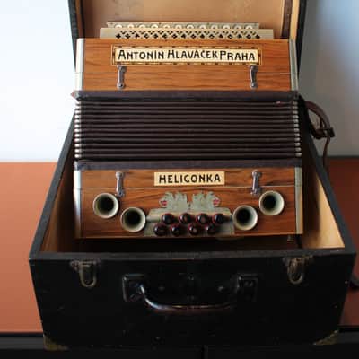 Rare 1920's Antonín Hlaváček Praha Heligonka Button Accordion image 1