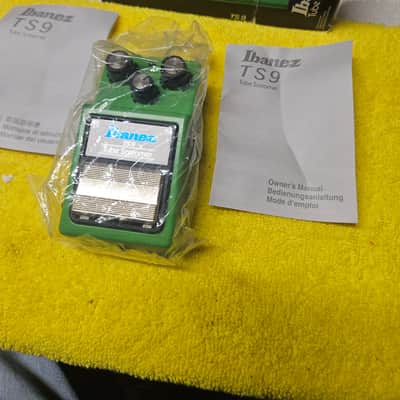 Ibanez ts 9 tube screamer pedal in the box with paperwork Japan reissue image 1