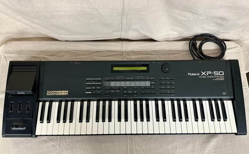 Roland XP-50 61-Key 64-Voice Music Workstation Keyboard 1995 - 1998 - Black image 1
