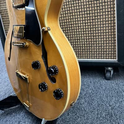 Gibson ES-135 2002 - Gold Hardware Natural image 2