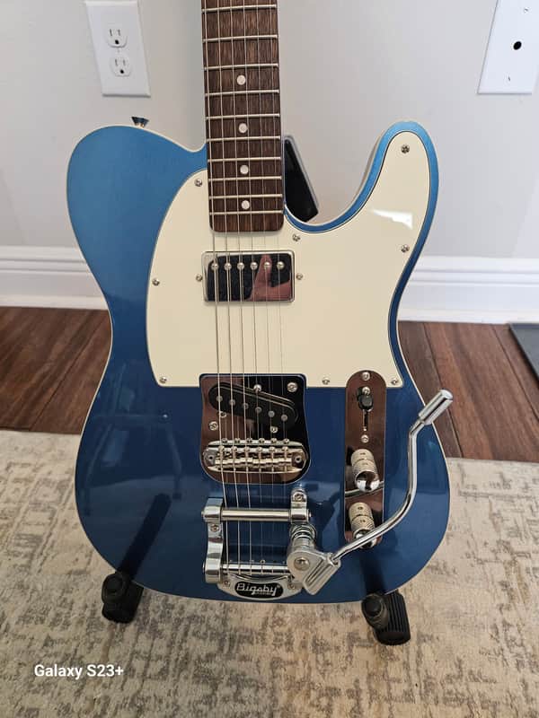 Squier Classic Vibe '60s Tele Custom SH Bigsby - Lake Placid Blue image 1