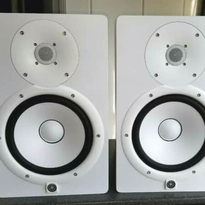 Yamaha HS8-W (HS8W - HS-8) Limited Edition White 8-inch Powered Studio Monitor Pair (Open-Box) *Mint image 2