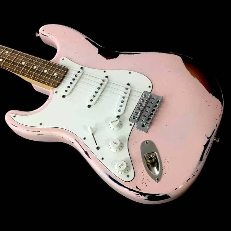 LEFTY! Custom Fender Stratocaster Heavy Relic Shell Pink LEFTY! Custom Fender Stratocaster Heavy Relic Shell Pink