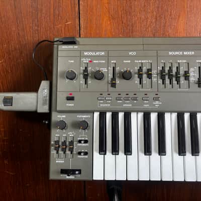 Roland SH-101 monophonic bass synthesizer w/ MOD GRIP SH101 image 2