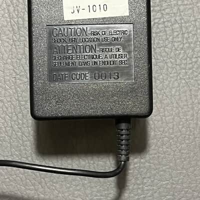 Roland JV-1010 64-Voice Synthesizer Module 1999 - 2003 - Black image 7