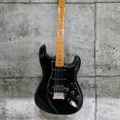 Squier Classic Vibe '70s Stratocaster HSS with Maple Fretboard 2019 - Present - Black image 1